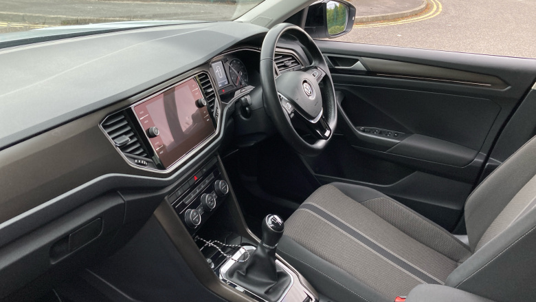 Volkswagen T-Roc 1.0 TSI Design 5dr Petrol Hatchback